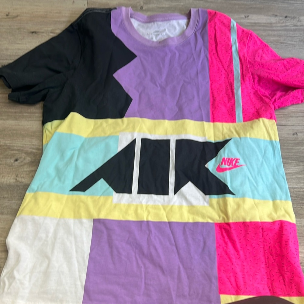Men’s Nike Tee